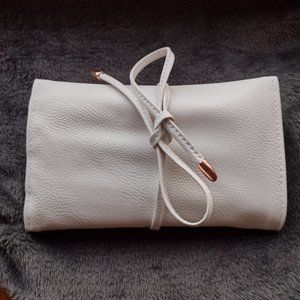 La Beaute Sol Makeup Brushes